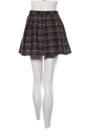 Пола SHEIN, Размер S, Цвят Многоцветен, Цена 8,18 €