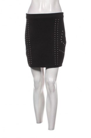 Пола Top Secret, Размер S, Цвят Черен, Цена 2,04 €