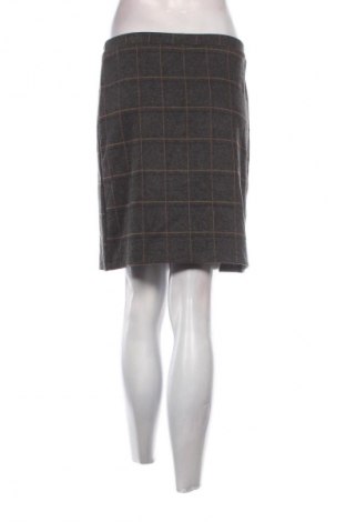 Пола Unbranded, Размер M, Цвят Многоцветен, Цена 2,04 €