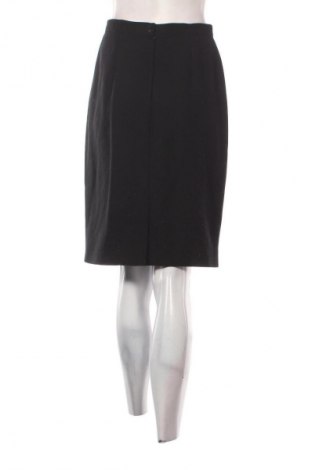 Пола Unbranded, Размер M, Цвят Черен, Цена 2,04 €