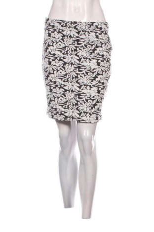 Пола Unbranded, Размер S, Цвят Многоцветен, Цена 2,04 €