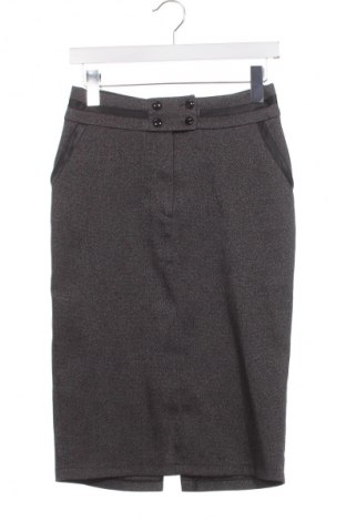 Пола Unbranded, Размер XXS, Цвят Черен, Цена 2,04 €