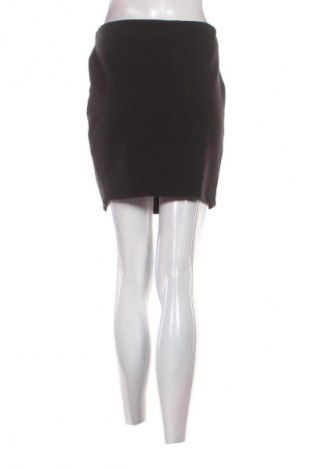 Пола Zara Trafaluc, Размер L, Цвят Черен, Цена 2,55 €