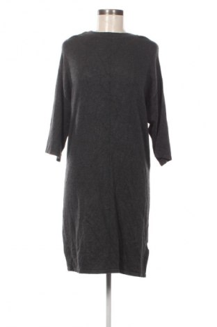 Рокля Blue Motion, Размер S, Цвят Сив, Цена 2,04 €