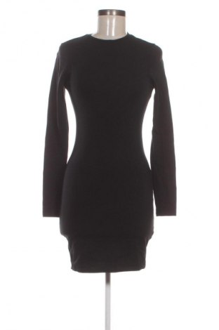 Šaty  Fb Sister, Veľkosť M, Farba Čierna, Cena  3,95 €