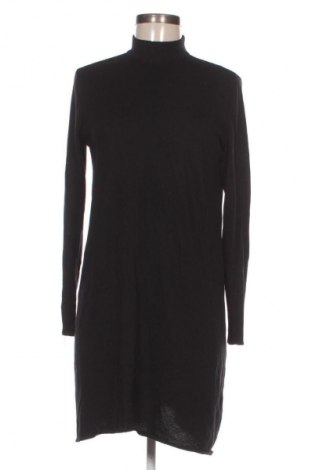 Рокля H&M, Размер M, Цвят Черен, Цена 4,60 €