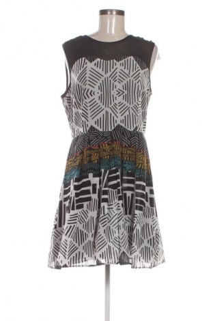 Šaty  Limited, Velikost M, Barva Vícebarevné, Cena  69,00 Kč