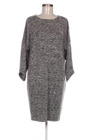 Рокля ONLY, Размер M, Цвят Многоцветен, Цена 4,09 €