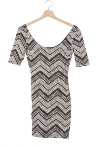 Šaty  Soprano, Velikost XS, Barva Vícebarevné, Cena  49,00 Kč