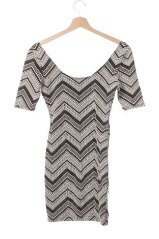 Šaty  Soprano, Velikost XS, Barva Vícebarevné, Cena  49,00 Kč