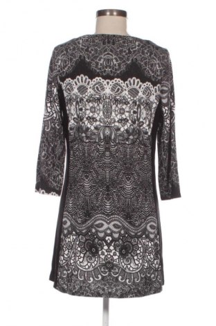 Šaty  Unbranded, Velikost S, Barva Vícebarevné, Cena  59,00 Kč