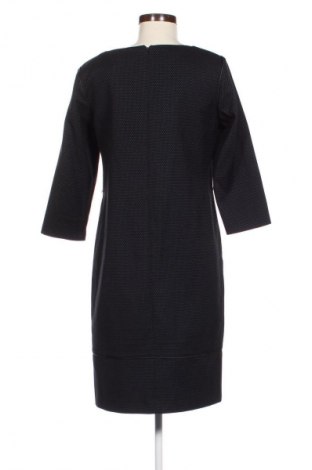 Рокля Tatuum, Размер M, Цвят Многоцветен, Цена 8,18 €