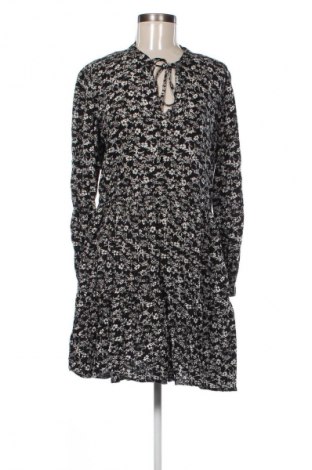 Рокля Unbranded, Размер M, Цвят Многоцветен, Цена 3,57 €