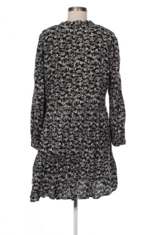 Рокля Unbranded, Размер M, Цвят Многоцветен, Цена 3,57 €