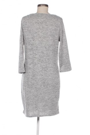 Šaty  Yessica, Velikost M, Barva Šedá, Cena  49,00 Kč