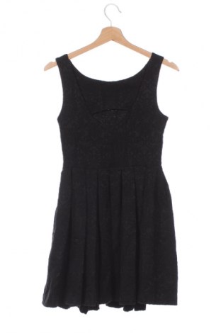 Рокля Zara Trafaluc, Размер S, Цвят Черен, Цена 4,60 €