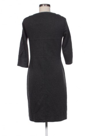 Рокля Zero, Размер M, Цвят Многоцветен, Цена 2,04 €