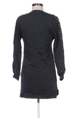 Дамска блуза Bershka, Размер S, Цвят Сив, Цена 10,22 €