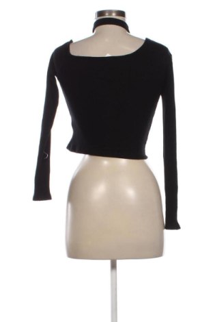 Дамска блуза Bershka, Размер M, Цвят Черен, Цена 4,60 €