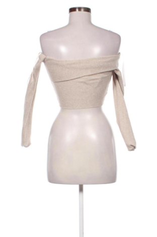 Dámská halenka Bershka, Velikost M, Barva Krémová, Cena  142,00 Kč