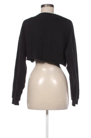 Дамска блуза Bershka, Размер XL, Цвят Черен, Цена 5,62 €