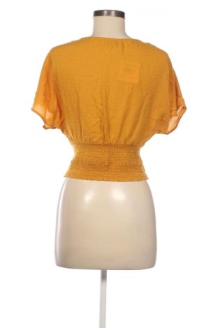 Damen Shirt Bershka, Größe S, Farbe Gelb, Preis € 7,67