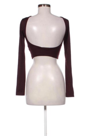 Дамска блуза Bershka, Размер S, Цвят Лилав, Цена 5,29 €