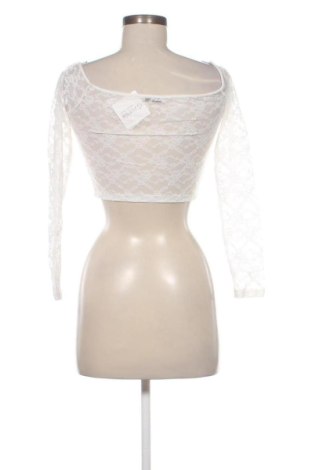 Bluzka damska Bershka, Rozmiar M, Kolor Biały, Cena 25,99 zł