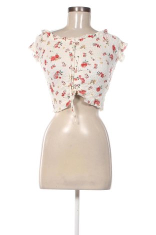Дамска блуза Bershka, Размер M, Цвят Многоцветен, Цена 5,62 €