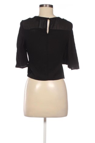 Дамска блуза Forever 21, Размер S, Цвят Черен, Цена 5,76 €