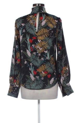 Damen Shirt Gina Tricot, Größe M, Farbe Mehrfarbig, Preis 13,99 €