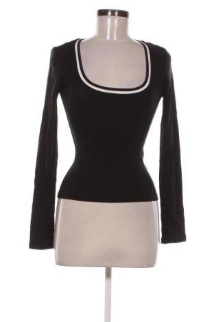 Γυναικεία μπλούζα Gina Tricot, Μέγεθος S, Χρώμα Μαύρο, Τιμή 4,99 €