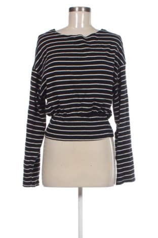 Γυναικεία μπλούζα Gina Tricot, Μέγεθος L, Χρώμα Πολύχρωμο, Τιμή 5,99 €