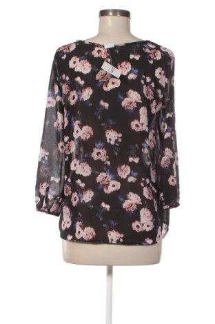 Γυναικεία μπλούζα Gina Tricot, Μέγεθος M, Χρώμα Πολύχρωμο, Τιμή 12,99 €