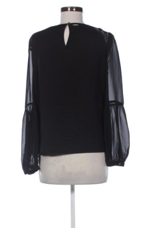 Bluză de femei Guess, Mărime S, Culoare Negru, Preț 135,54 Lei