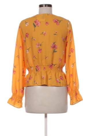 Дамска блуза H&M Divided, Размер L, Цвят Многоцветен, Цена 10,22 €