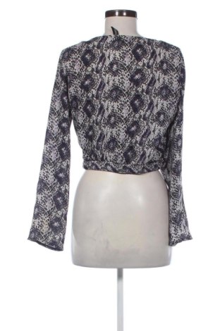 Дамска блуза H&M Divided, Размер M, Цвят Многоцветен, Цена 10,22 €