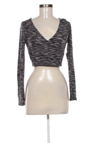 Дамска блуза H&M Divided, Размер S, Цвят Многоцветен, Цена 5,81 €