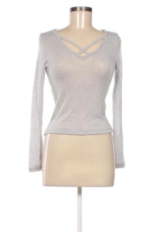 Дамска блуза H&M Divided, Размер S, Цвят Сив, Цена 5,76 €