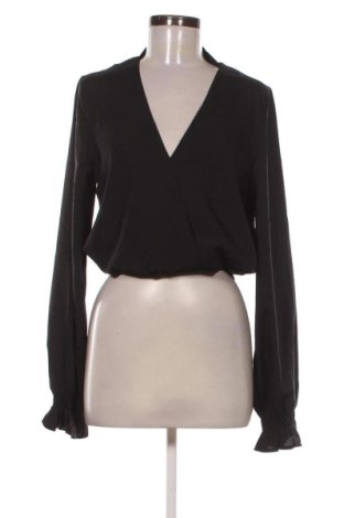 Bluzka damska NA-KD, Rozmiar L, Kolor Czarny, Cena 91,99 zł