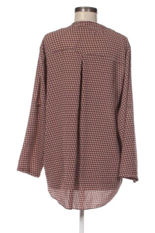 Дамска блуза NEW COLLECTION, Размер M, Цвят Многоцветен, Цена 7,66 €