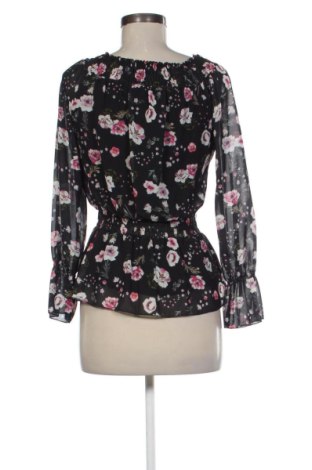 Дамска блуза NEW COLLECTION, Размер S, Цвят Многоцветен, Цена 17,89 €