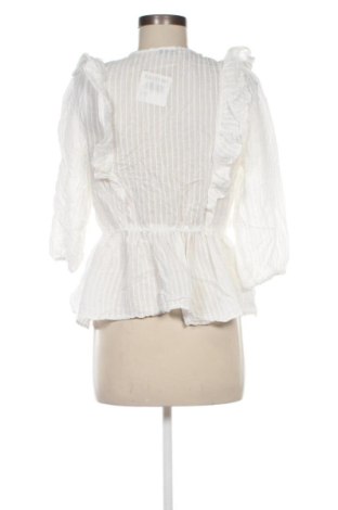 Női blúz ONLY, Méret M, Szín Fehér, Ár 1 879 Ft