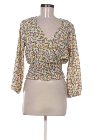Дамска блуза Pigalle by ONLY, Размер S, Цвят Многоцветен, Цена 3,06 €