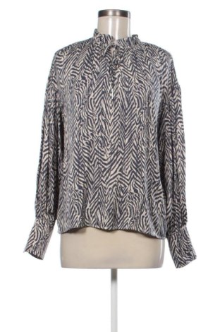 Damen Shirt Saint Tropez, Größe M, Farbe Mehrfarbig, Preis 16,99 €