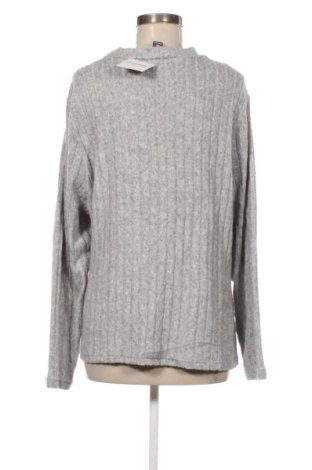 Bluzka damska SHEIN, Rozmiar 4XL, Kolor Szary, Cena 51,99 zł