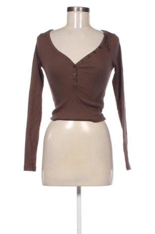 Дамска блуза Stradivarius, Размер S, Цвят Кафяв, Цена 5,62 €