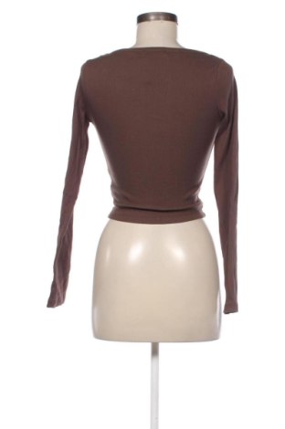 Дамска блуза Stradivarius, Размер S, Цвят Кафяв, Цена 5,62 €