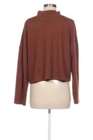 Dámská halenka Stradivarius, Velikost M, Barva Hnědá, Cena  170,00 Kč