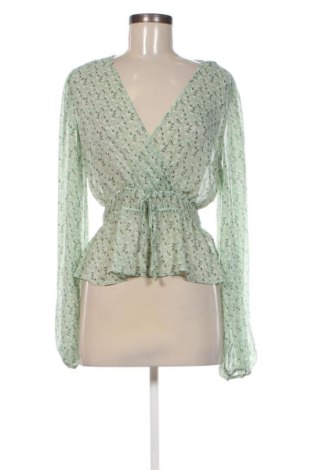 Dámská halenka Stradivarius, Velikost M, Barva Vícebarevné, Cena  129,00 Kč